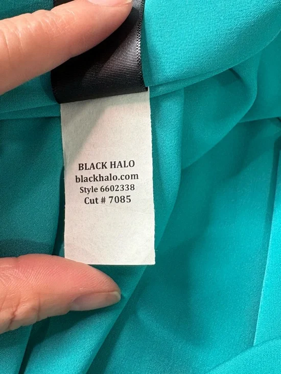 Black Halo Teal Fit & Flare Dress V Neck Cap Sleeve Size 8 USA - Picture 10 of 10